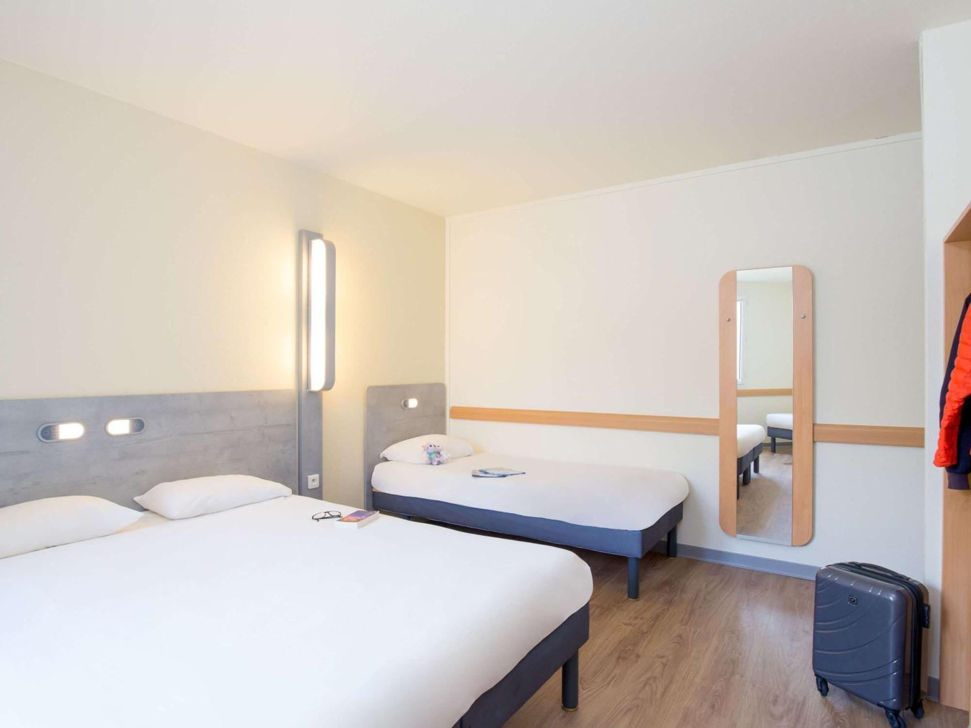 Ibis Budget Aubagne Paluds Agora Kültér fotó